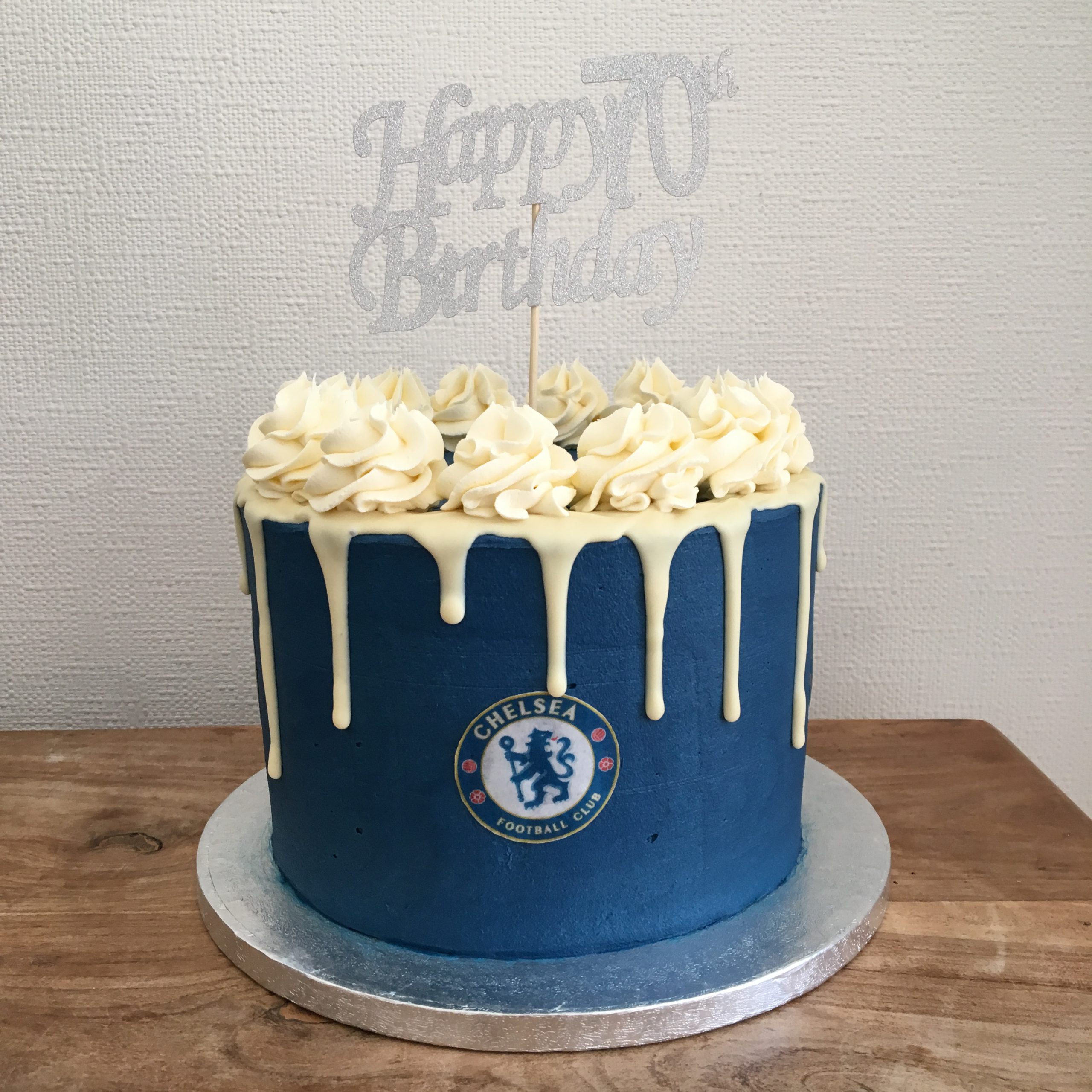 Home May'de Cakes: The making of : Chelsea Soccer cake